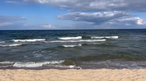 s4f nMU hDbHykpn.jpg