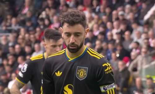 aEgREjaJnRiOk Ub.jpg