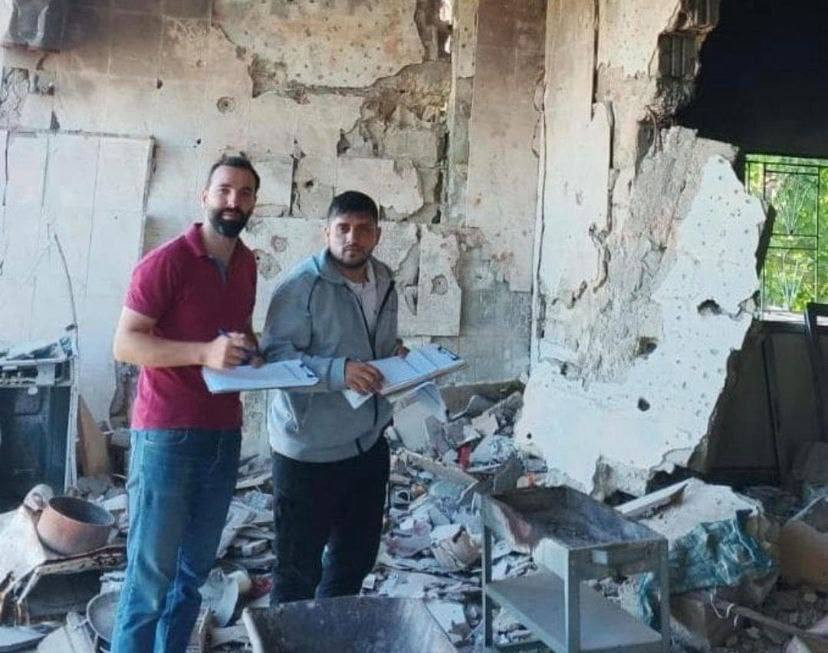 الشهيدان المهندسان مصطفى رزق وأحمد سعد اللذان ارتقيا قبل قليل في غارة من طيران الاحتلال المسير على منطقة الجرمق جنوب لبنان....