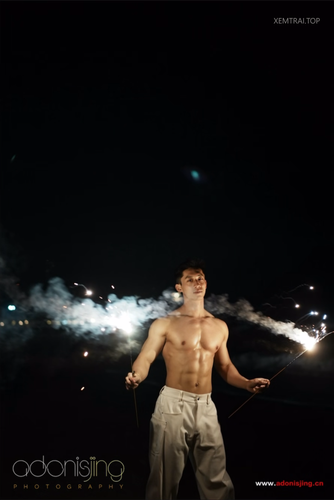 John寫真書 Vol.03 056 copy.png