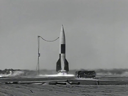 Her76JtoeymCC Bx.jpg