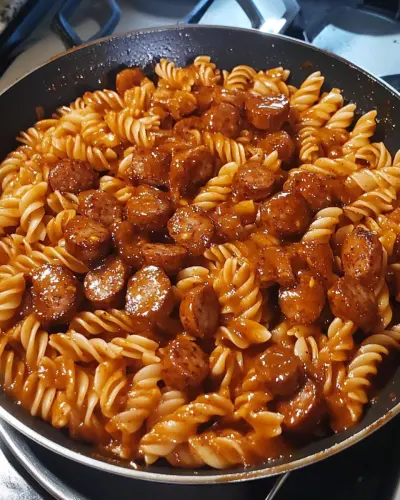 Sticky Sweet Chili Garlic Sausage Pasta 2 .webp