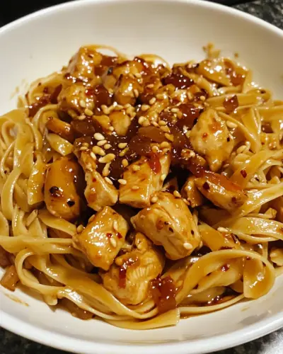 Sticky Sweet Chili Garlic Chicken Pasta 2.webp