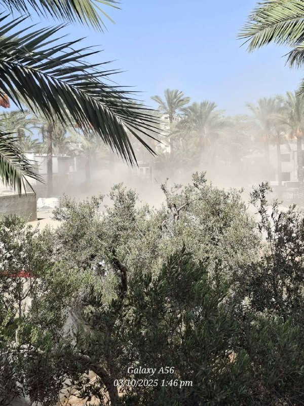 غارة جوية تستهدف خيمة نازحين شرق صالة النخيل غرب مخبز البركة في دير البلح وسط القطاع....