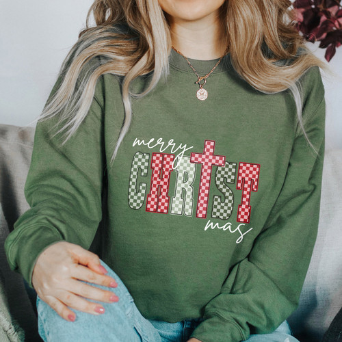 6sweatshirt 4Merry chrismas.jpg