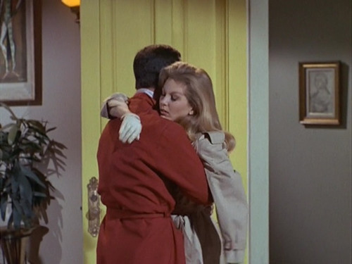 Get Smart s2e21 The Girls from KAOS Tisha Sterling faint 1.jpg