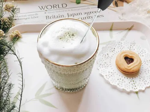 81Pqy0 jeFL. UF894,1000 QL80 FMwebp .webp