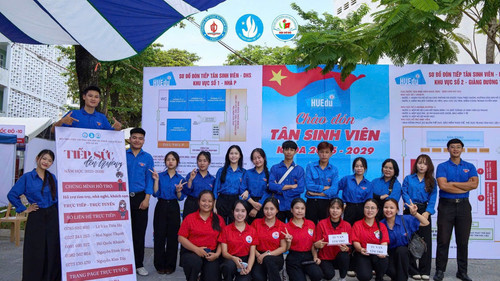 z7073803056451 8fca8a6cc3e0a0dd2b5ea9526bda213f.jpg