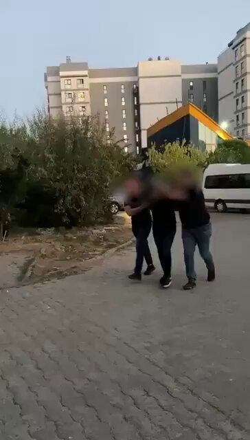 z 6FEsRtg4h WJs.jpg