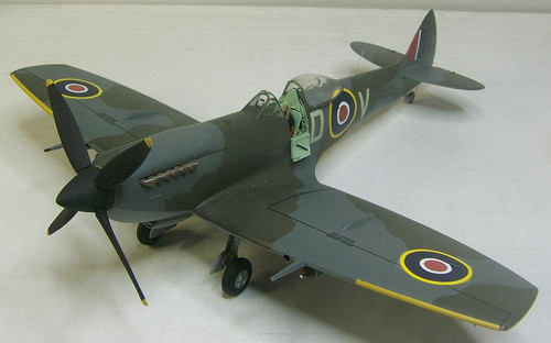 ICM Spitfire XVI 3.jpg