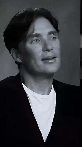 oLrcxGvUlGZuMG6b.jpg