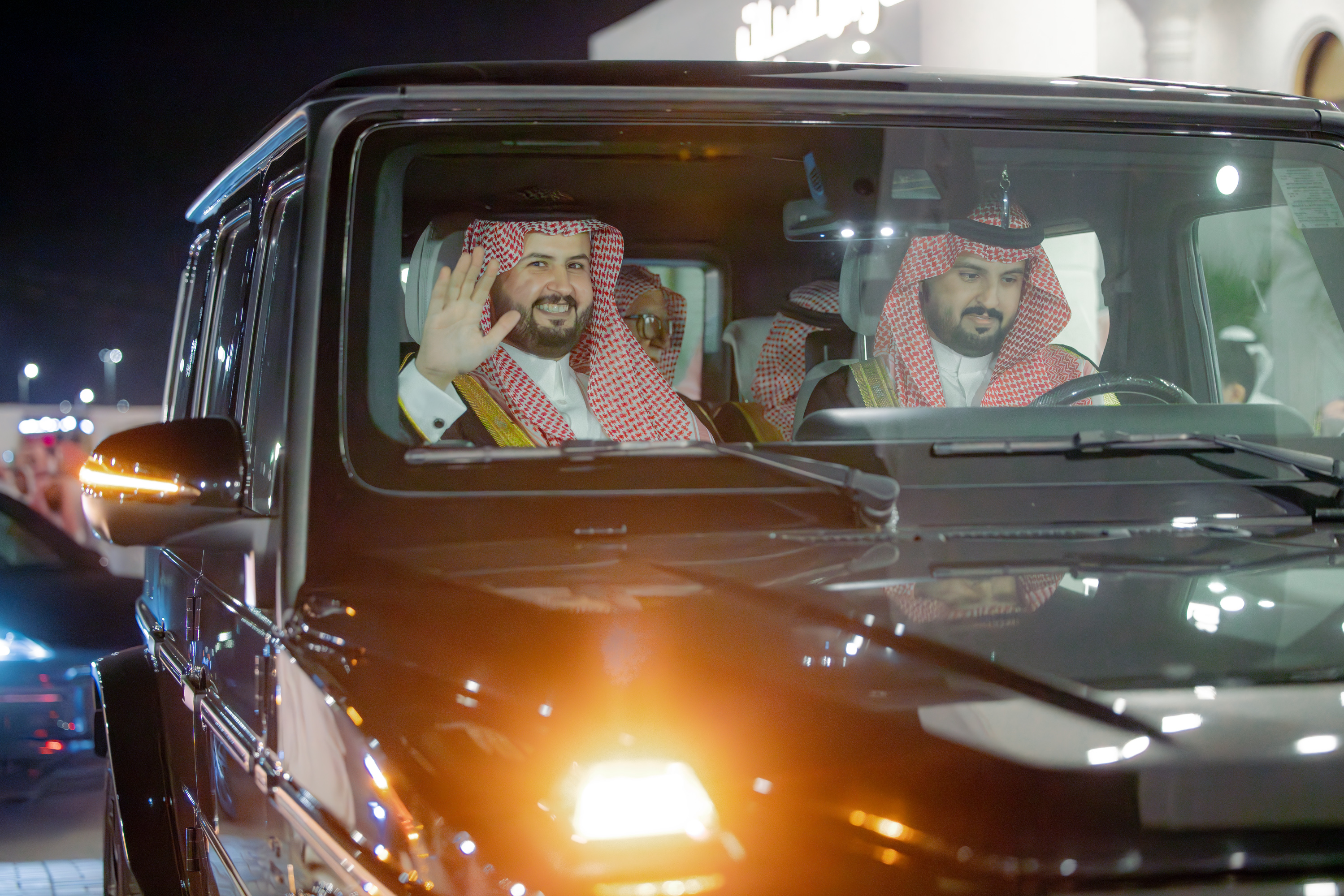 2V7A4613 Enhanced NR