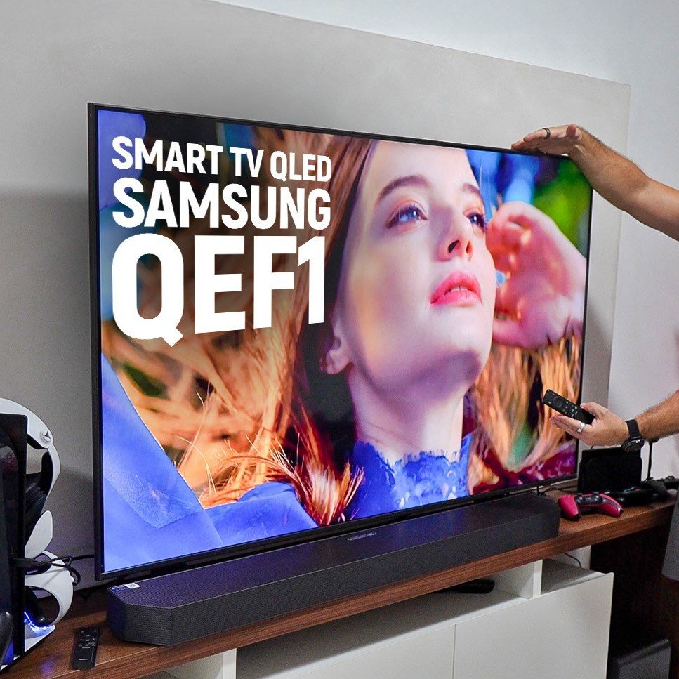 Combo Samsung Vision AI TV 43″ QLED 4K QEF1 2025 + Soundbar HW-B550