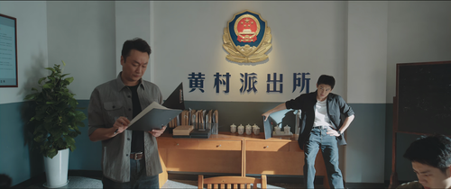 黑白局.Double.Track.Puzzle.S01E01.2025.2160p.WEB DL.AAC.H265.60fps HDSWEB.mkv 20251006 100456.372.png