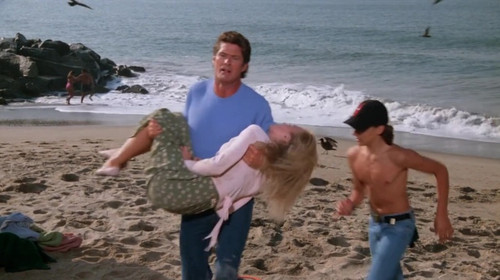 Baywatch s5e15 Seize the Day Rebecca Carlton faint 2.jpg