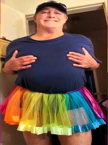 Soy una PUTA caliente y tragona!!.jpg