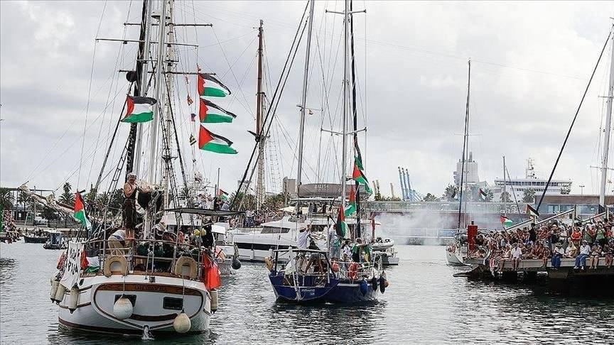 اللجنة الدولية لكسر الحصار عن غزة أعلنت أن ائتلاف أسطول الحرية (FFC) بالتعاون مع مبادرة ألف مادلين إلى غزة (TMTG) يخطط لإطلاق الموجة القادمة من سفن كس...