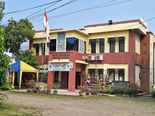 Kantor Kelurahan Cipondoh Makmur, Kota Tangerang.jpg