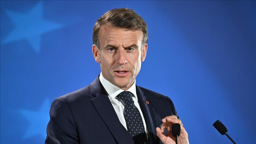 قال الرئيس الفرنسي في مقابلة مع سي بي إس إنه سيعلن غداً الاعتراف بالدولة الفلسطينية، مؤكداً أن الهدف هو تحقيق السلام والأمن للجميع في المنطقة. وأوضح أ...