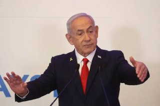 إذاعة جيش الاحتلال: نتنياهو يعقد اجتماعاً اليوم لبحث نتائج المباحثات مع مسؤولين سوريين خلال الفترة الماضية وإمكانية التوصل إلى تفاهمات قبل اجتماع الجم...