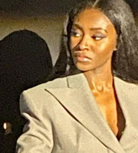 oie L9J8jG3msiYu.jpg