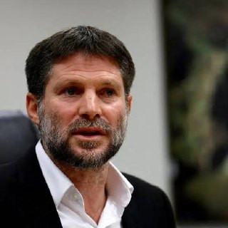 الوزير المتطرف سموتريتش: انتهت الأيام التي كانت فيها بريطانيا ودول أخرى تحدد مستقبلنا، لقد انتهى الانتداب. الرد الوحيد على الخطوة المعادية لاسرائيل هو...