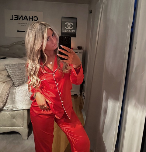 Screenshot 20250920 042746 VSCO.jpg