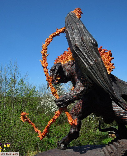 005 BalrogDemon of shadow and flame repainted with whip.jpg