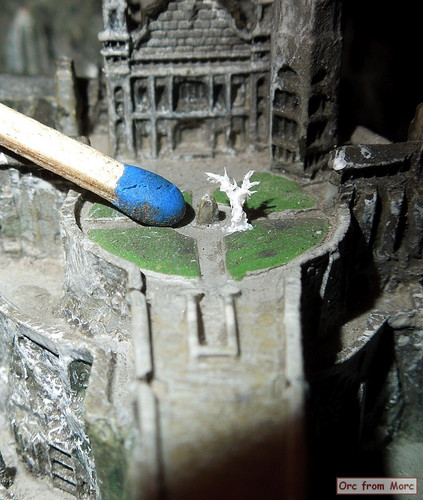 005 Minas Tirith DvD white tree.jpg