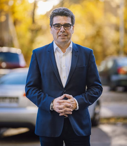 576099890 1390384792531658 2958115403297188690 n.jpg?stp=dst jpg s590x590 tt6& nc cat=108&ccb=1 7& n.jpg