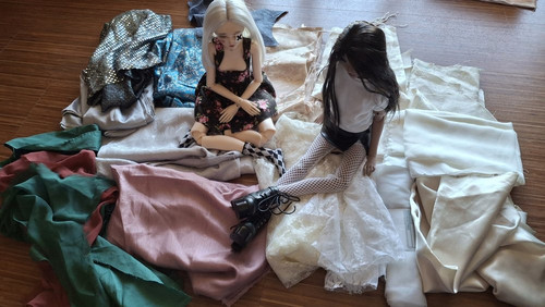 Nov 25 DoA Challenge Fabric Pile.jpg