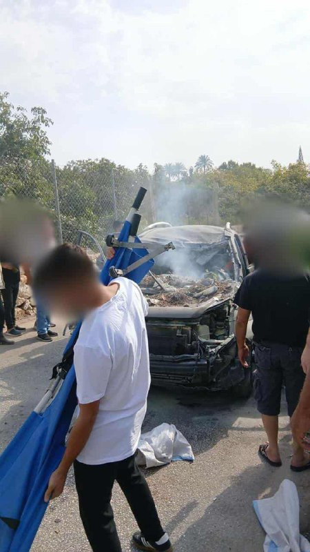 صورة| اللحظات الأولى بعد غارة من طائرة مسيرة إسرائيلية على بلدة برج رحال في قضاء صور جنوبي لبنان...