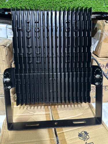 den chieu pha led flood light philips inside chip led cob 3b 5054 150w cw ip66 ipl103 6500k 01