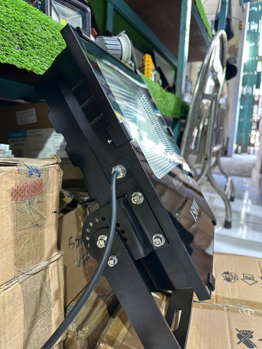 den chieu pha led flood light philips inside chip led cob 3b 5054 150w cw ip66 ipl103 6500k 02.jpg