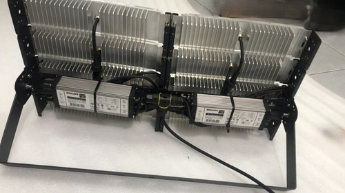 den chieu pha led flood light modules philips inside 400w cw ip66 ipm108 6500k 01.jpg