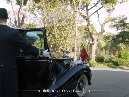 uoXEAvmILZx0a XF.jpg