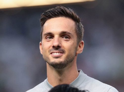 574386981 1406462311485330 6148775212287837322 n.jpg?stp=dst jpg s720x720 tt6& nc cat=105&ccb=1 7& n.jpg