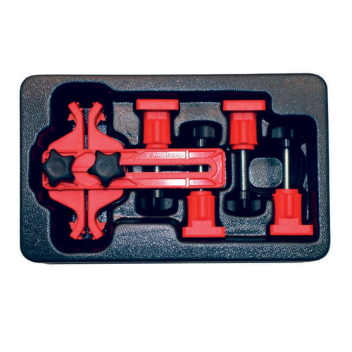 PBT70900 Nj1xWeK.png