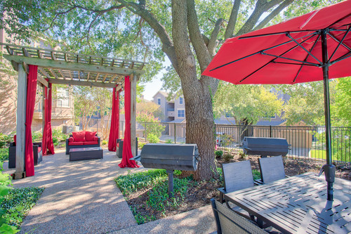 TheReserveOnWillowLakeApts 4101SHulenSt II 5625871 POH 8.jpg