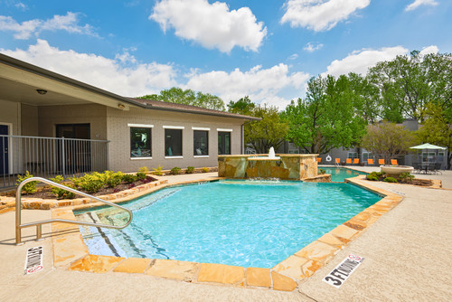 Madrid Pool Edited.jpg