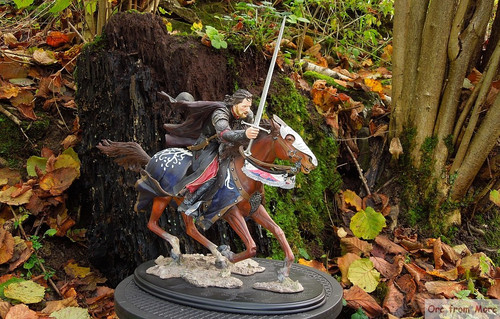 013 Aragorn on Brego at the Black Gates.jpg