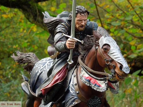 004 Aragorn on Brego at the Black Gates.jpg