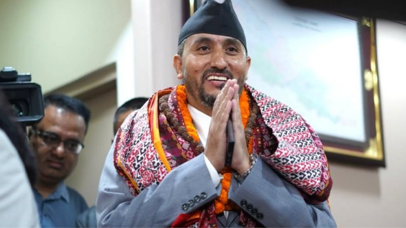 ५ महिनाभित्र १० प्रमुख सहरमा निःशुल्क इन्टरनेट सेवा सञ्चालन गर्ने मन्त्री खरेलको घोषणा