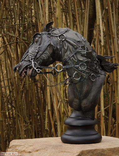 005 Nazgul Steed Bust.jpg