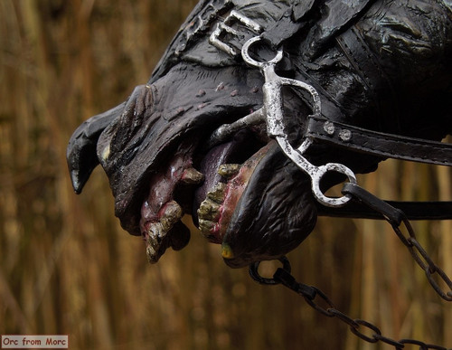 006 Nazgul Steed Bust.jpg