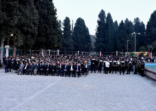 579205869 1181822137410869 8680972073798047410 n.jpg?stp=dst jpg p417x417 tt6& nc cat=106&ccb=1 7& n.jpg