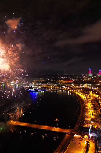 fQaqJX4 9wOcwP M.jpg