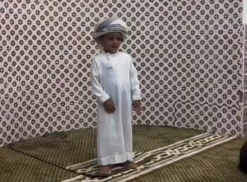 8p5QsS58g2At5Nj .jpg