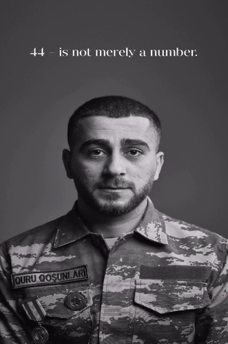 E3KRblepeU Fbrwa.jpg