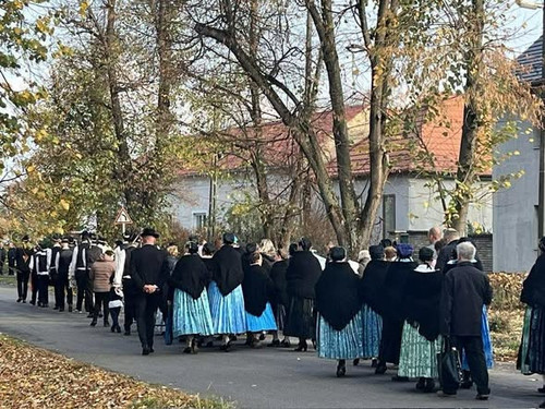 580675717 1208128187796162 4876170984982777769 n.jpg?stp=dst jpg s590x590 tt6& nc cat=102&ccb=1 7& n.jpg